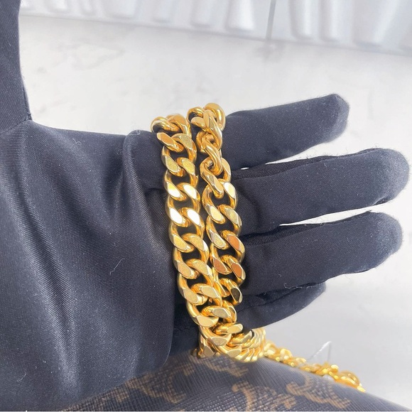 CELINE Triomphe Monogram Canvas Calfskin Leather Shoulder Bag - Picture 8 of 12